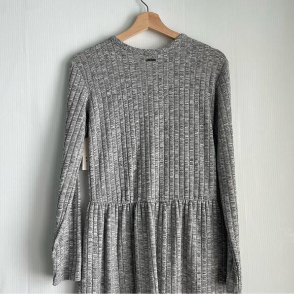 🆕 Billabong always lounging long sleeve soft and comfy grey dress NWT size xs - Picture 13 of 13